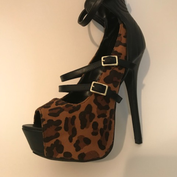 Sexy High Heel Shoes Leopard Print Stilettos Ankle Straps Platform Club Footwear - Picture 7 of 8